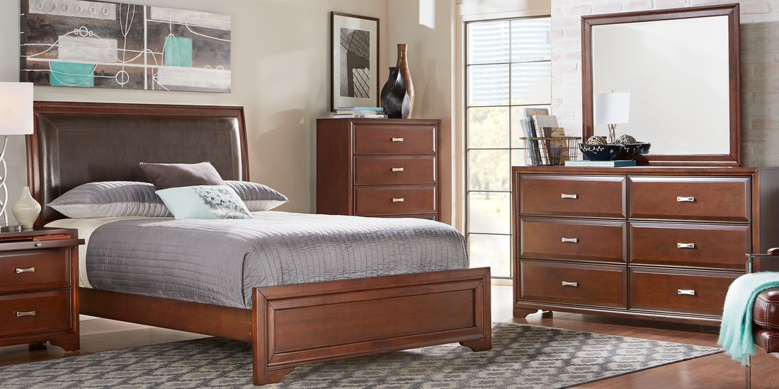 Belcourt Cherry 5 Pc Queen Upholstered Bedroom Rooms To Go