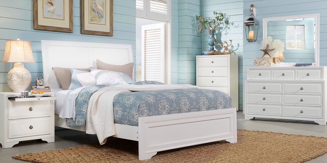 Belcourt White 5 Pc Queen Sleigh Bedroom