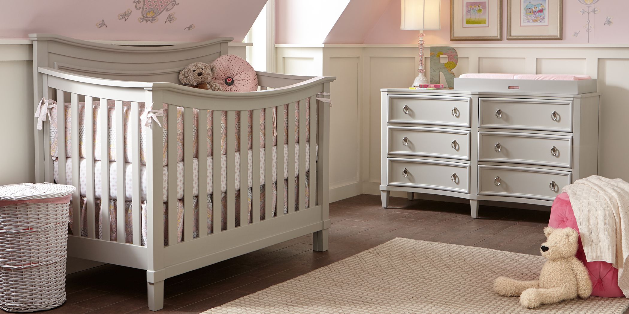 baby cribs rooms to go