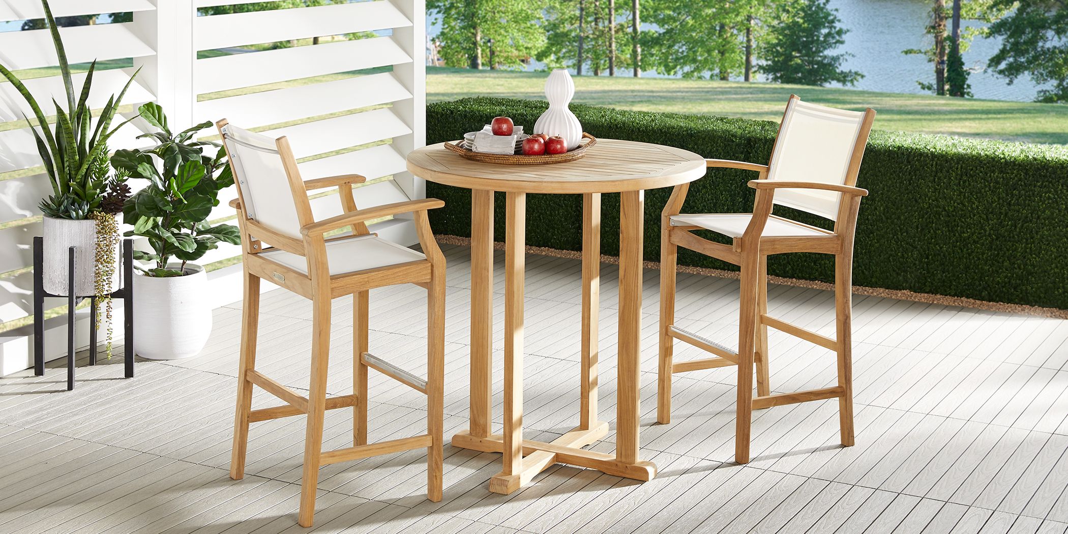 Outdoor Wood Bar Stools For Your Patio