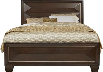 Sofia Vergara Cambrian Court Chocolate 3 Pc King Panel Bed