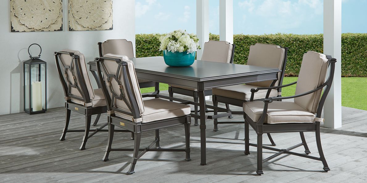 Cris 5 piece dining outlet set